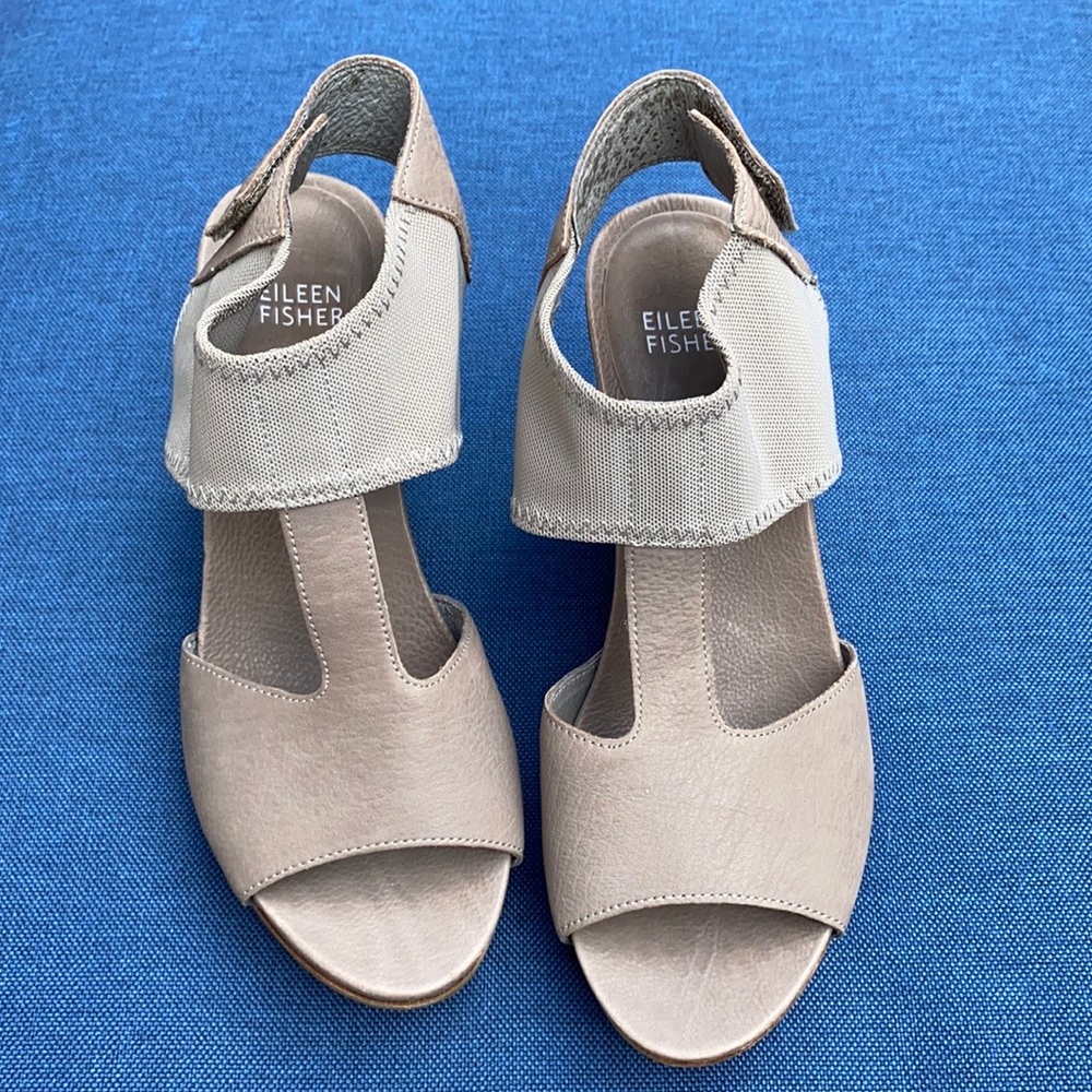 Eileen Fisher beige wedges